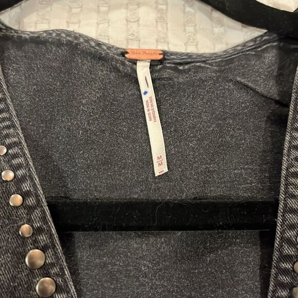 Free People NWOT Tell Me about It Vest - med - Picture 5 of 11
